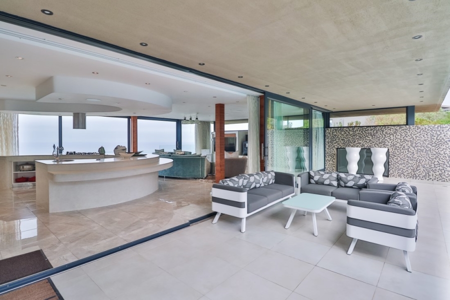 7 Bedroom Property for Sale in Pezula Private Estate Western Cape